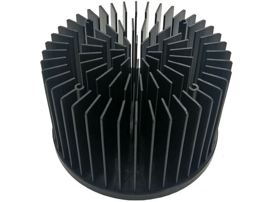 ISO9001 que anodiza o dissipador de calor forjado frio 60-65Watt para a luz de teto