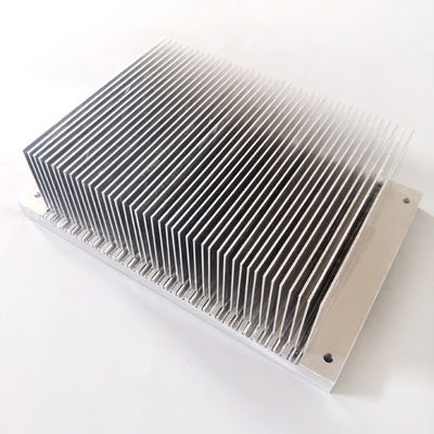Os componentes eletrônicos do grande dissipador de calor de alumínio antiferrugem de IGBT lançam 4mm