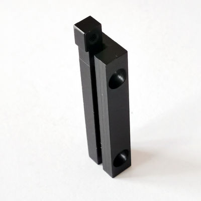 CNC feito à máquina antiferrugem que mói de múltiplos propósitos anodizado preto das peças